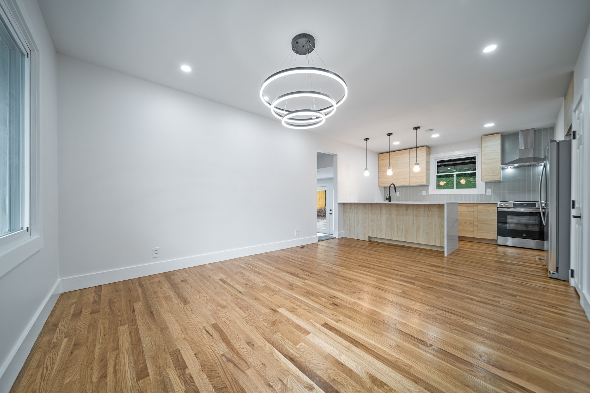 3107 Laurel Forest Dr