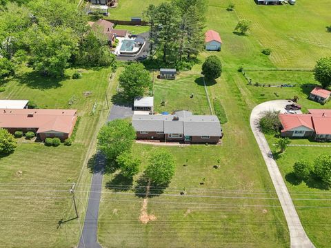 3564 Smithville Hwy McMinnville TN 37110