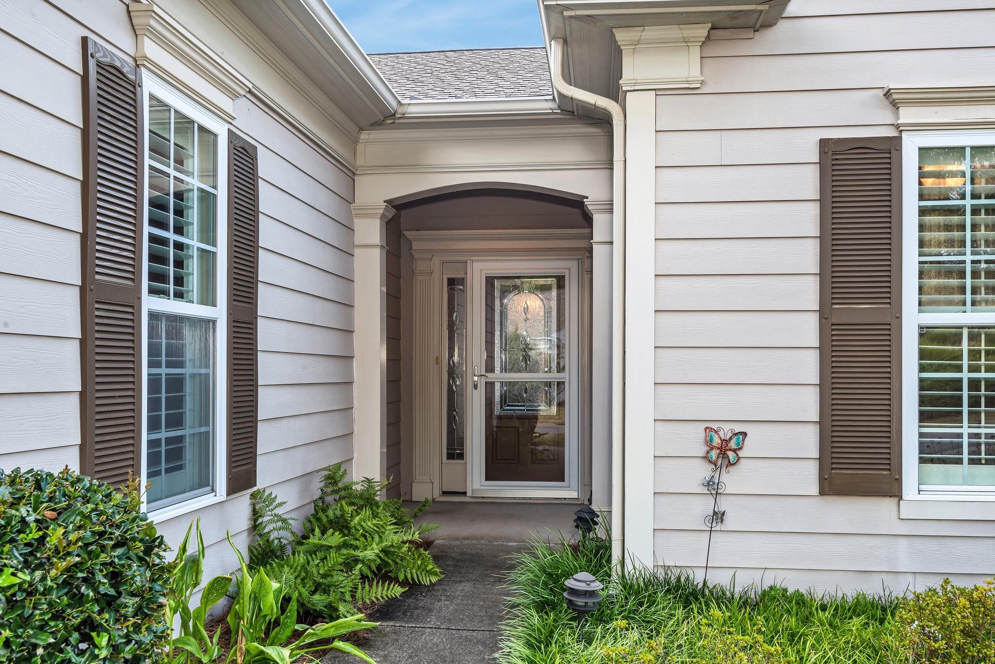 152 Navy Cir