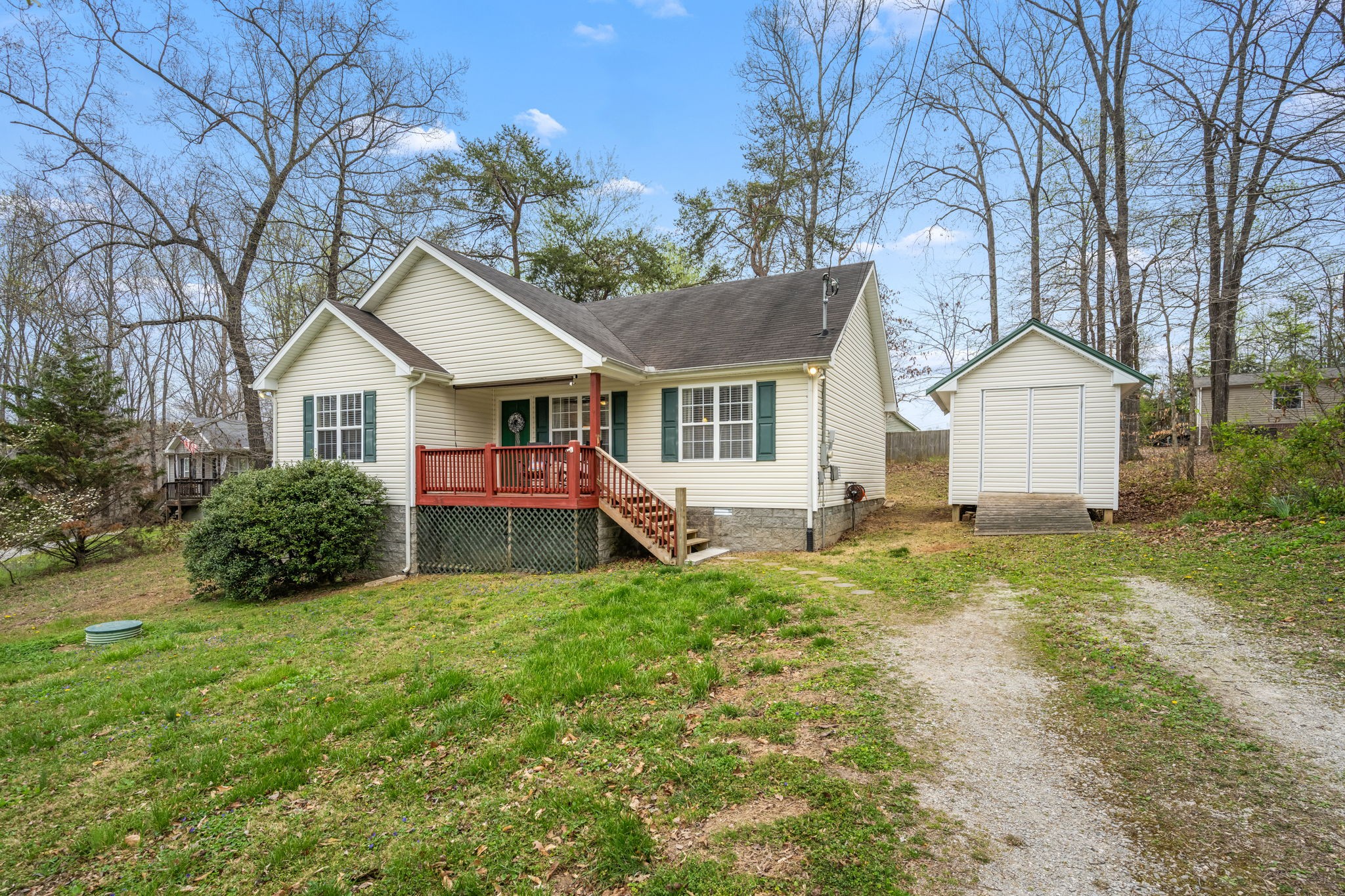 502 Evening Shade Dr N