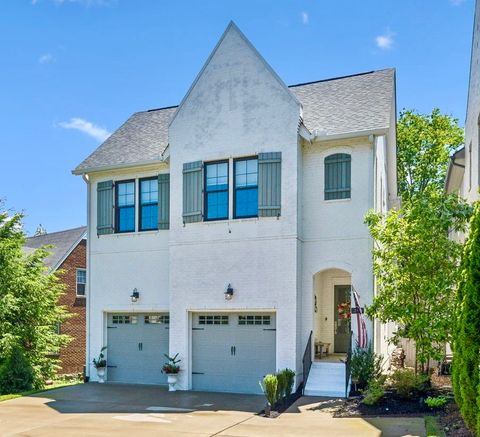 1200 Parkview Cir Nashville TN 37204