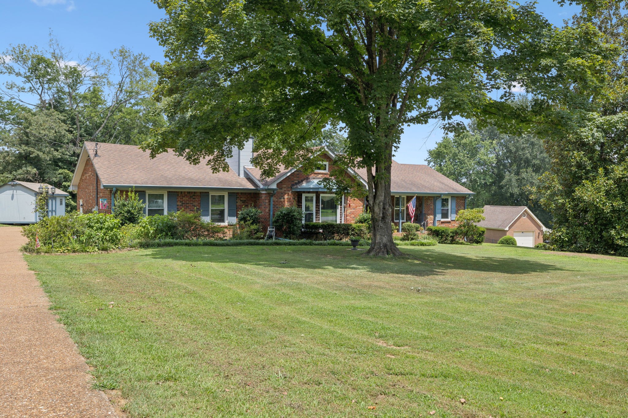 107 Applevalley Rd