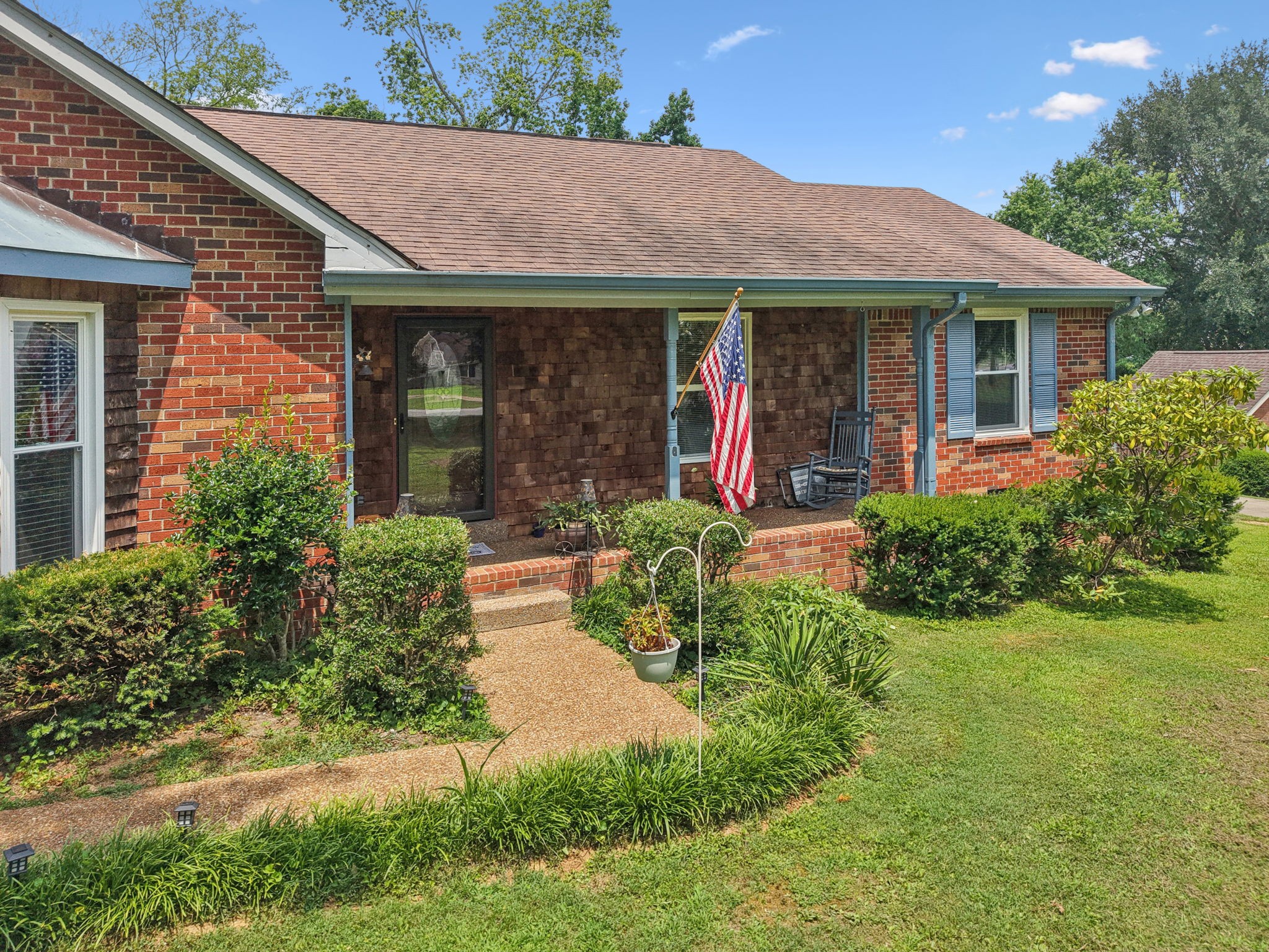 107 Applevalley Rd