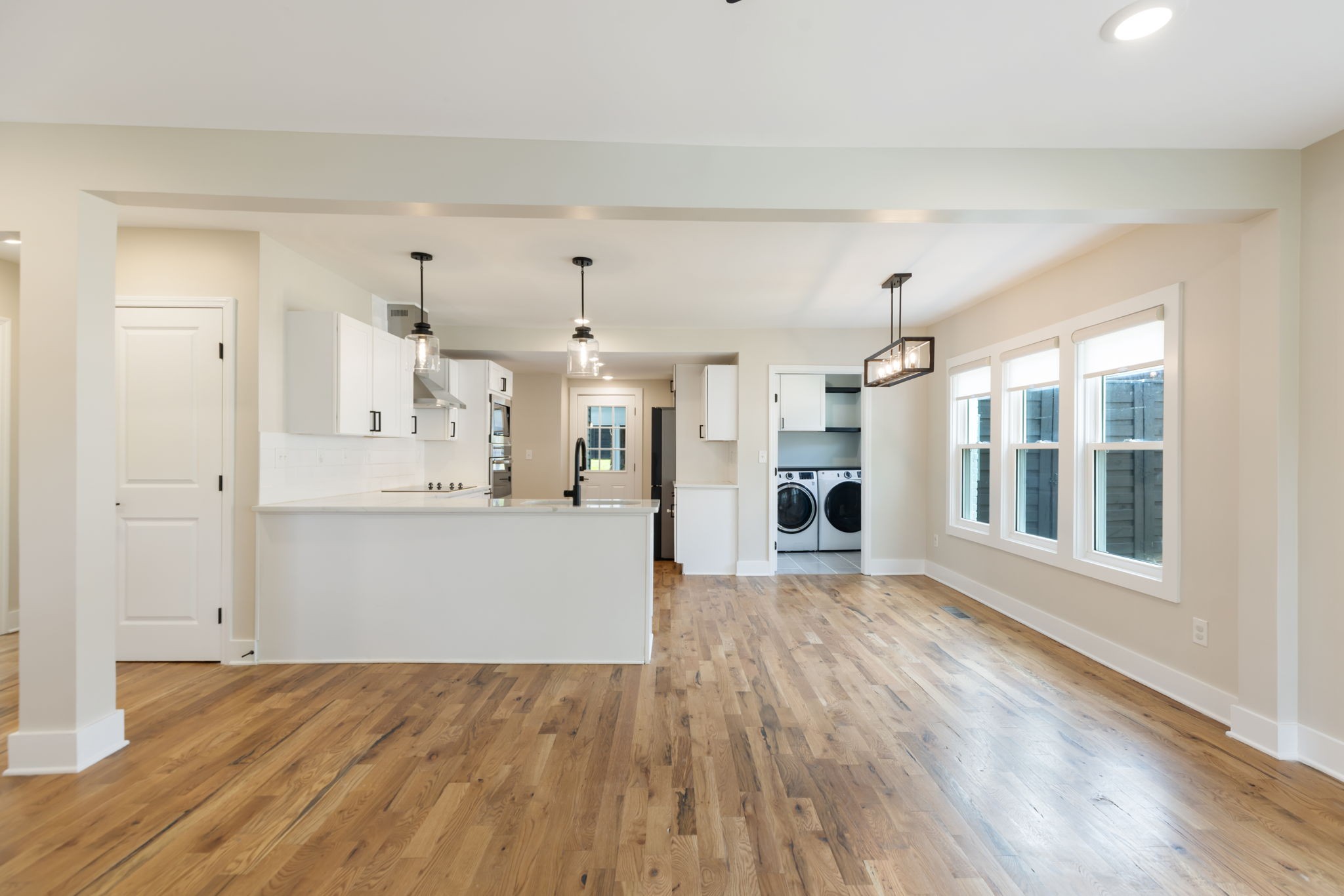 1206 Riverside Drive