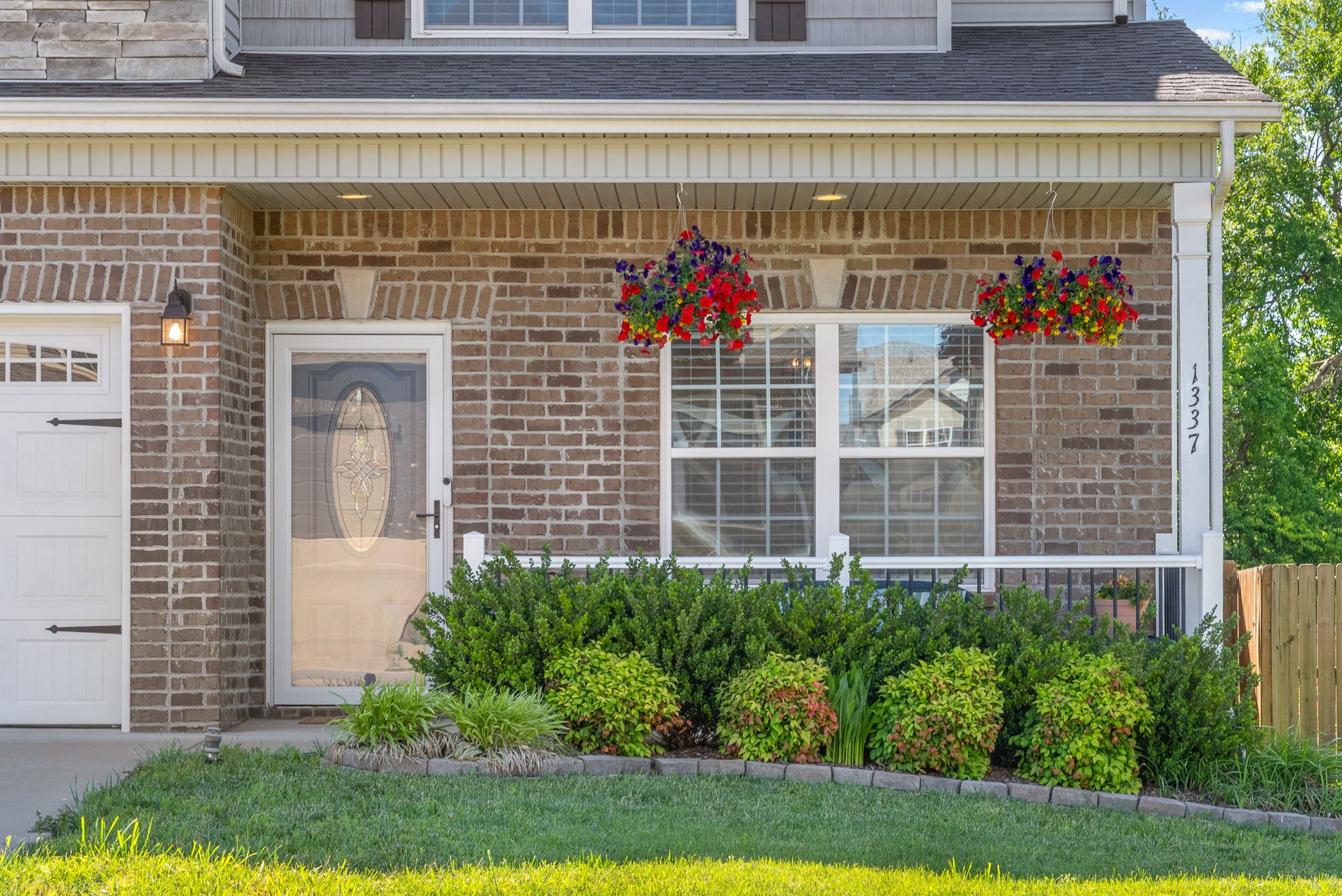 1337 Winterset Dr