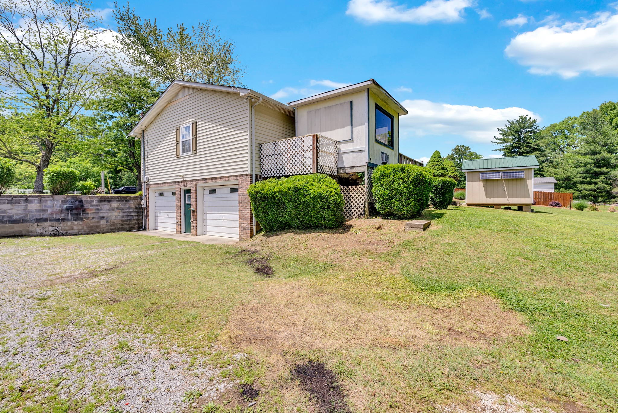 477 Pine Grove Rd