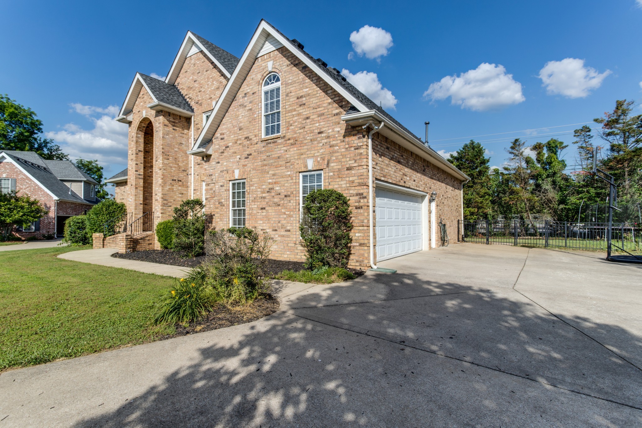 1701 Fallen Acorn Ct