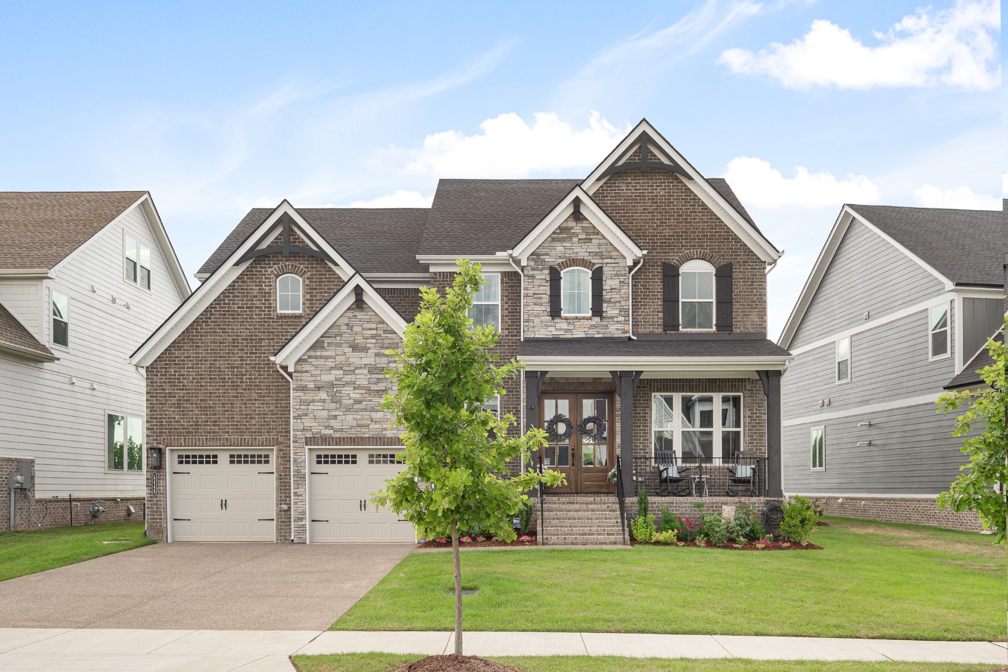 5448 Ayana Dr