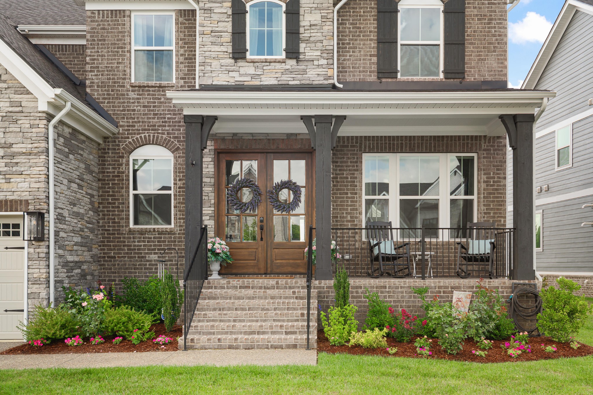 5448 Ayana Dr