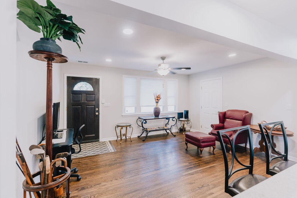 624 Paces Ferry Dr