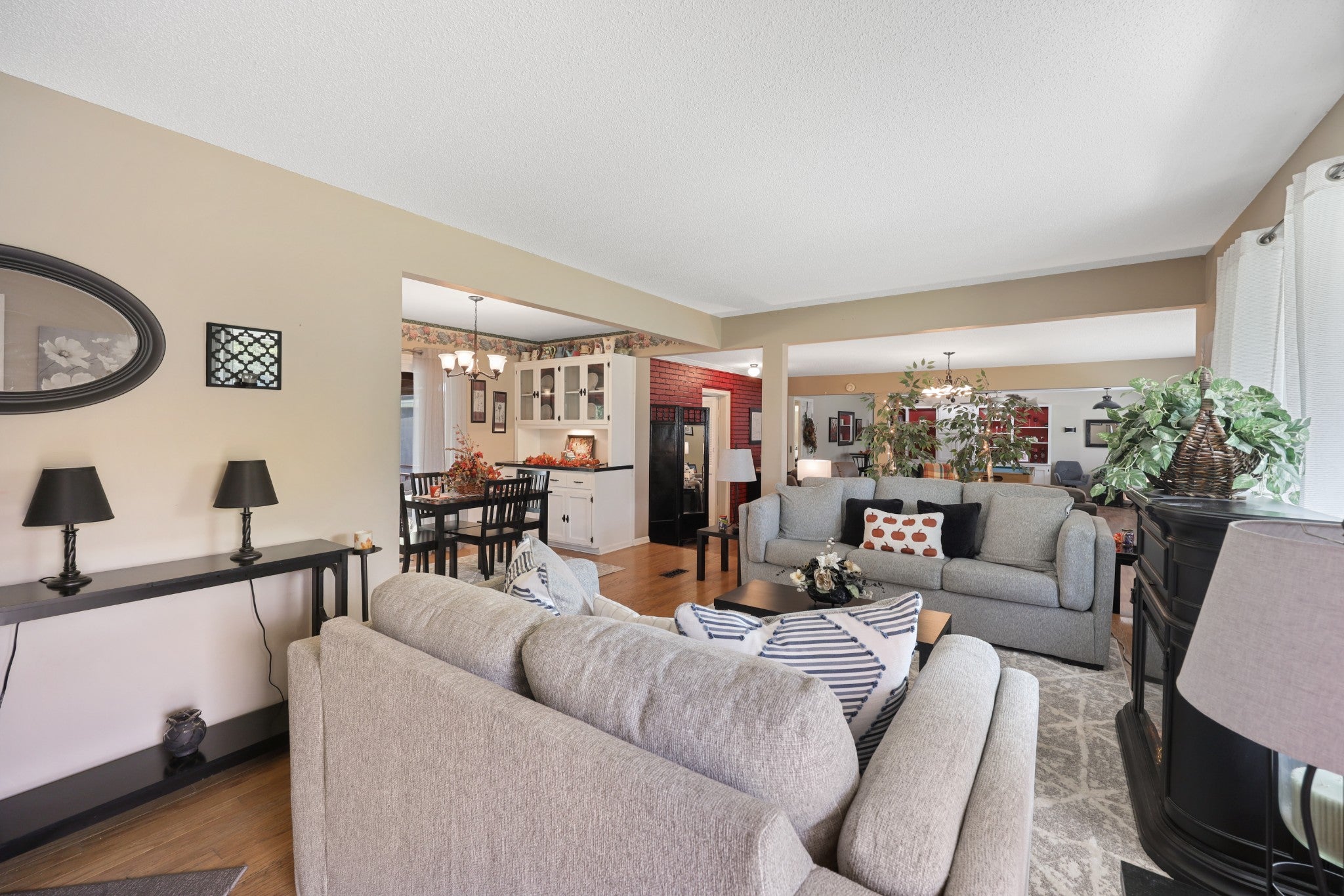 1019 Primrose Dr