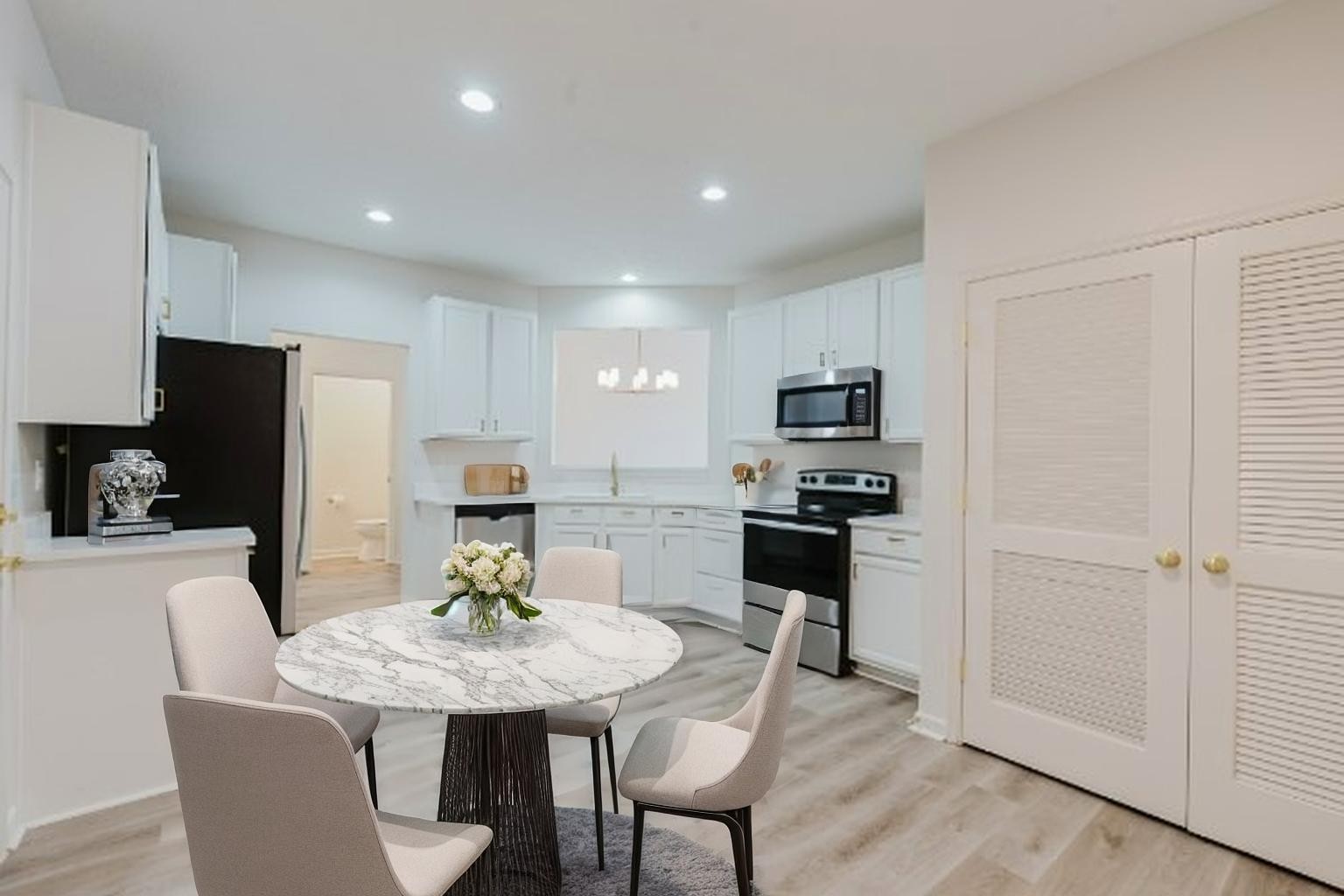 7277 Charlotte Pike 250