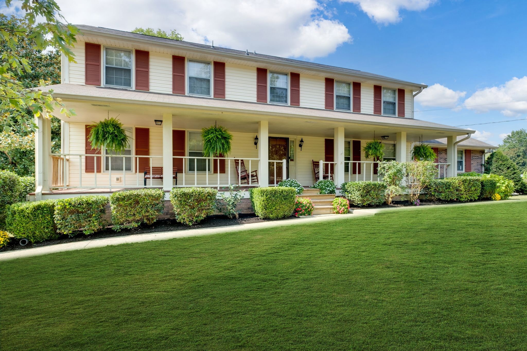 1322 Springfield Hwy