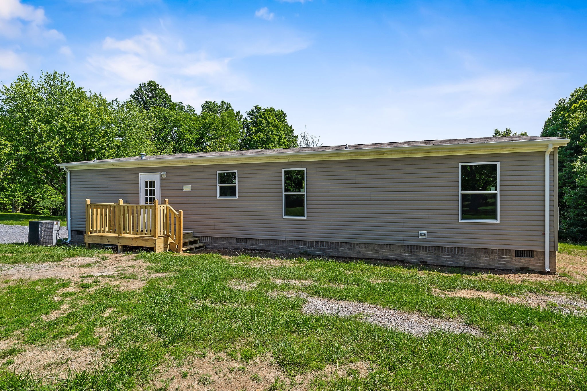 157 Brown Cemetery Ln