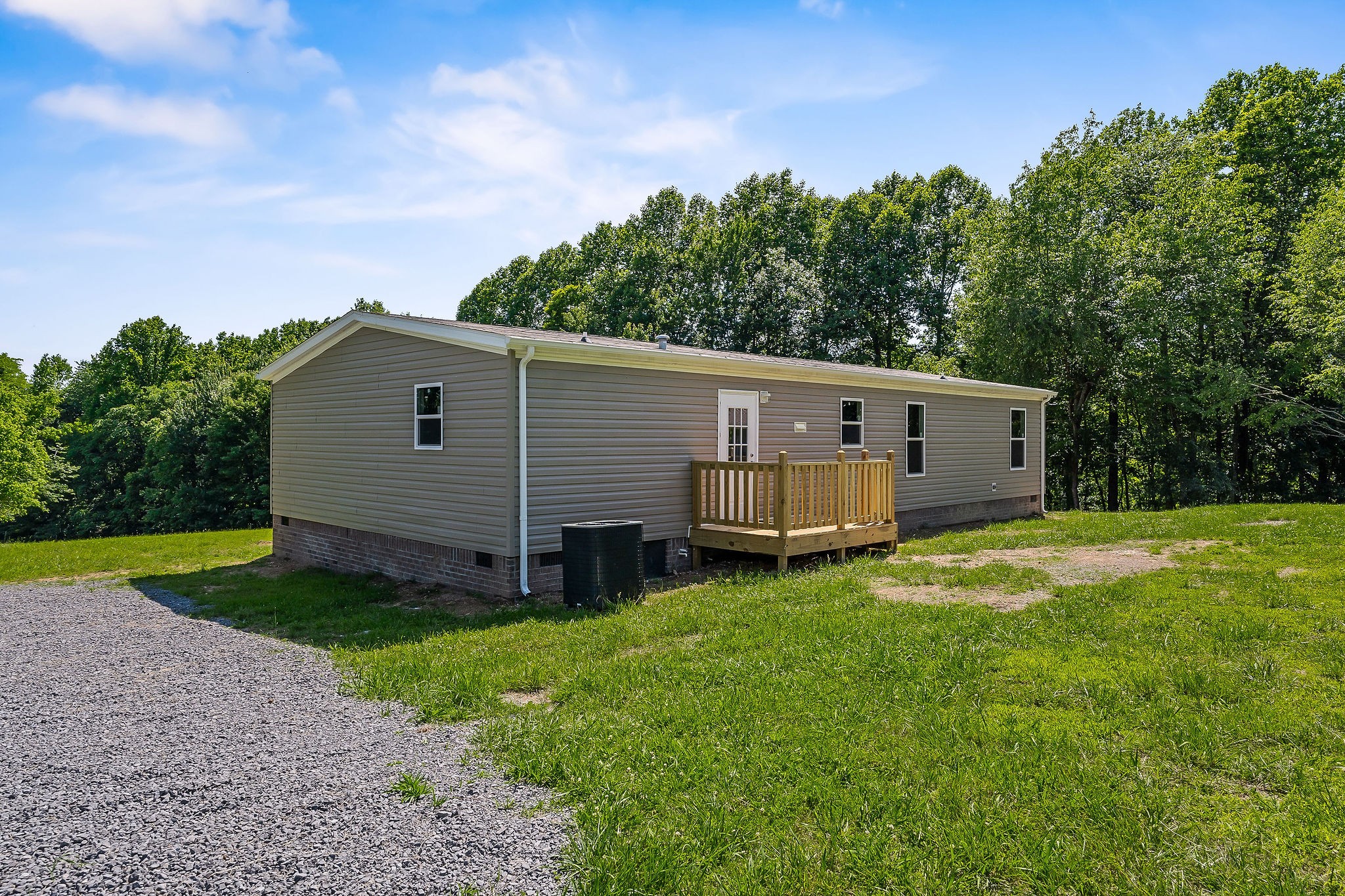 157 Brown Cemetery Ln