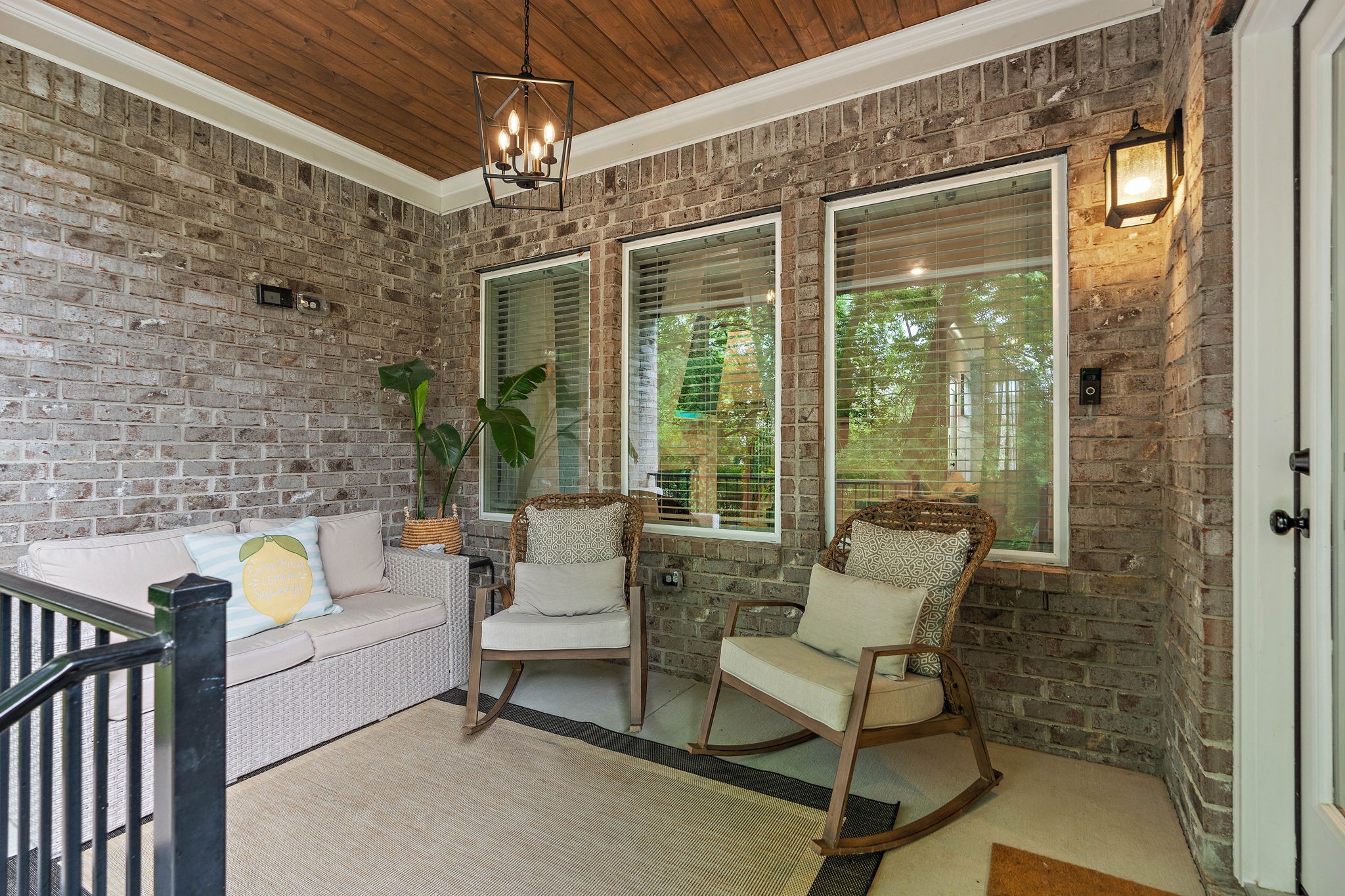 1003 Autumn Ridge Ct