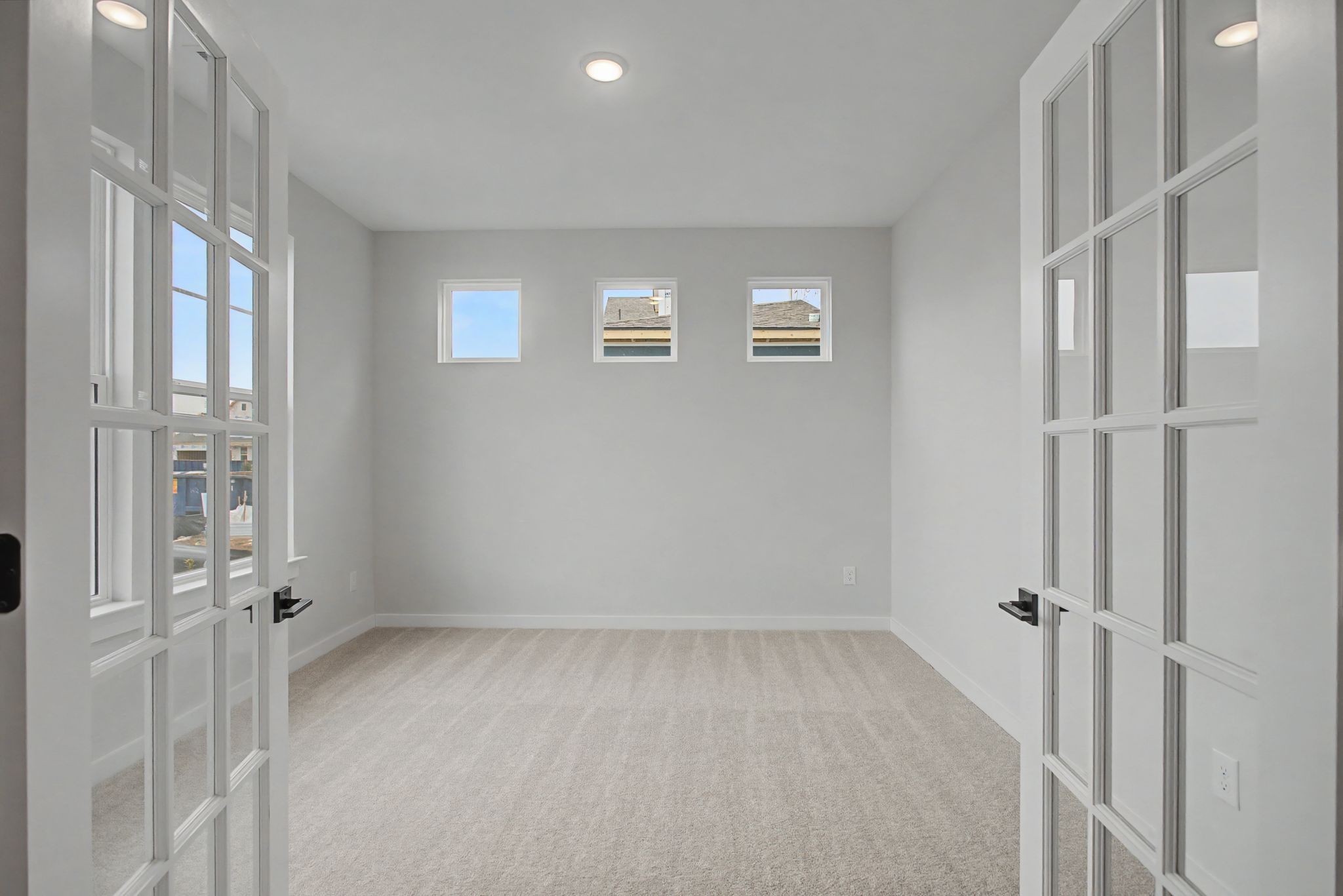 3342 Parmenter Street