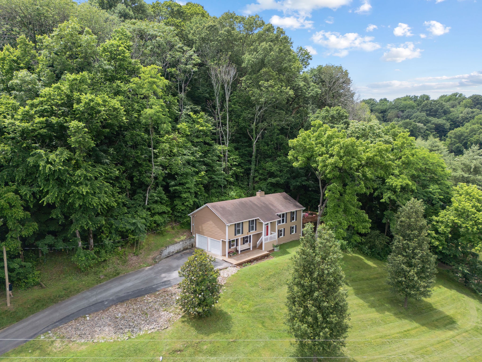 1116 Hunting Creek Rd