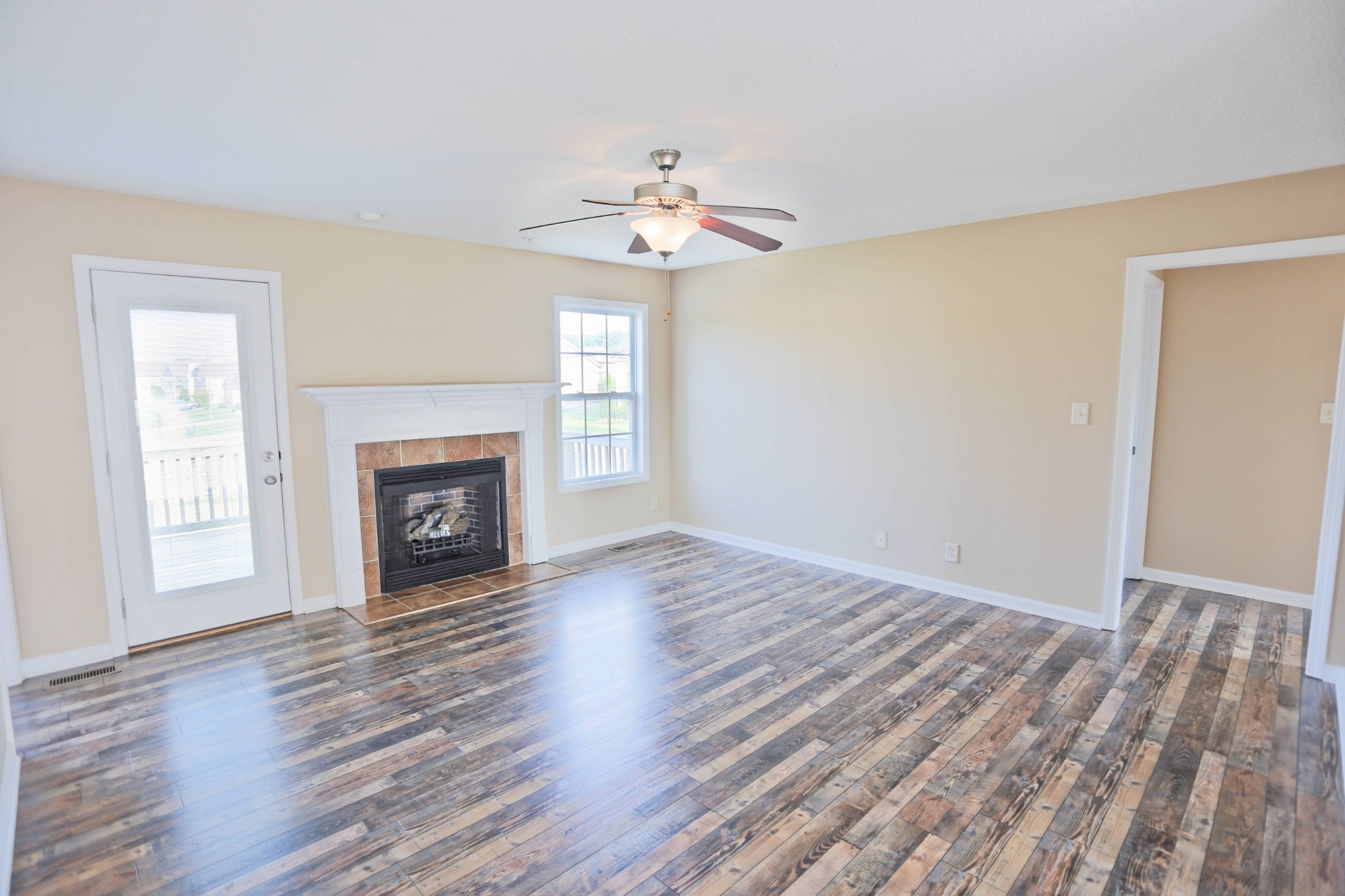 3420 Bradfield Dr