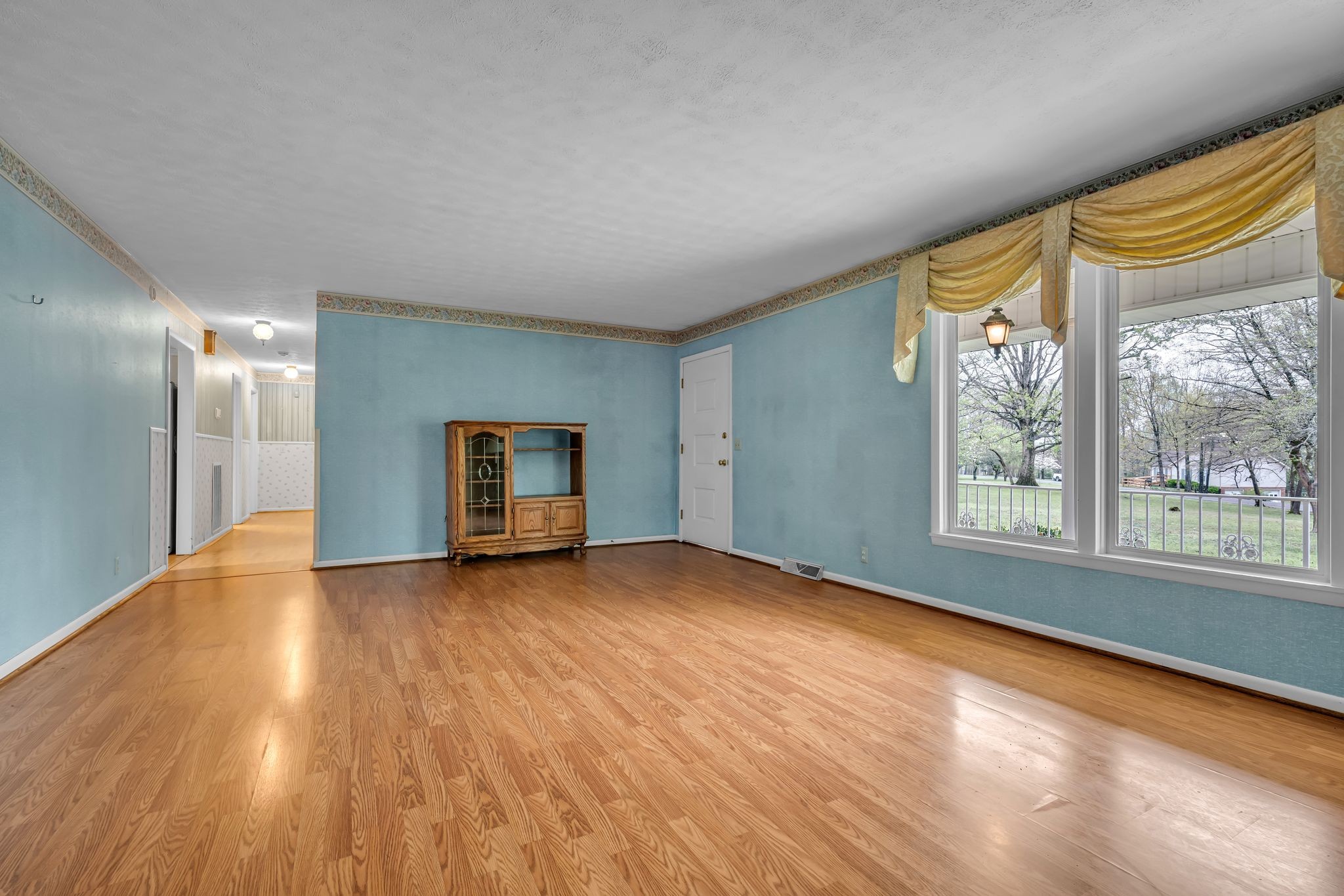 320 Black Rd