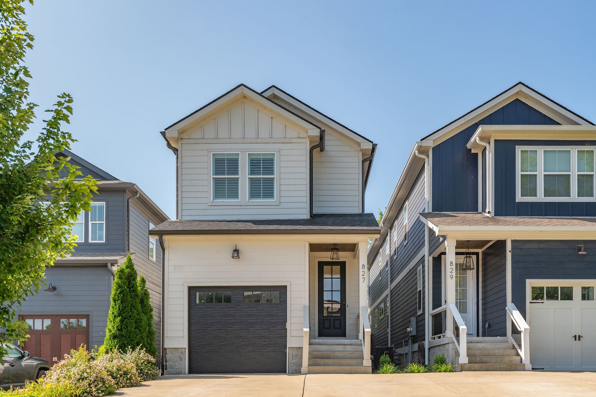3.0-bed rental at 827 Watts Ln
