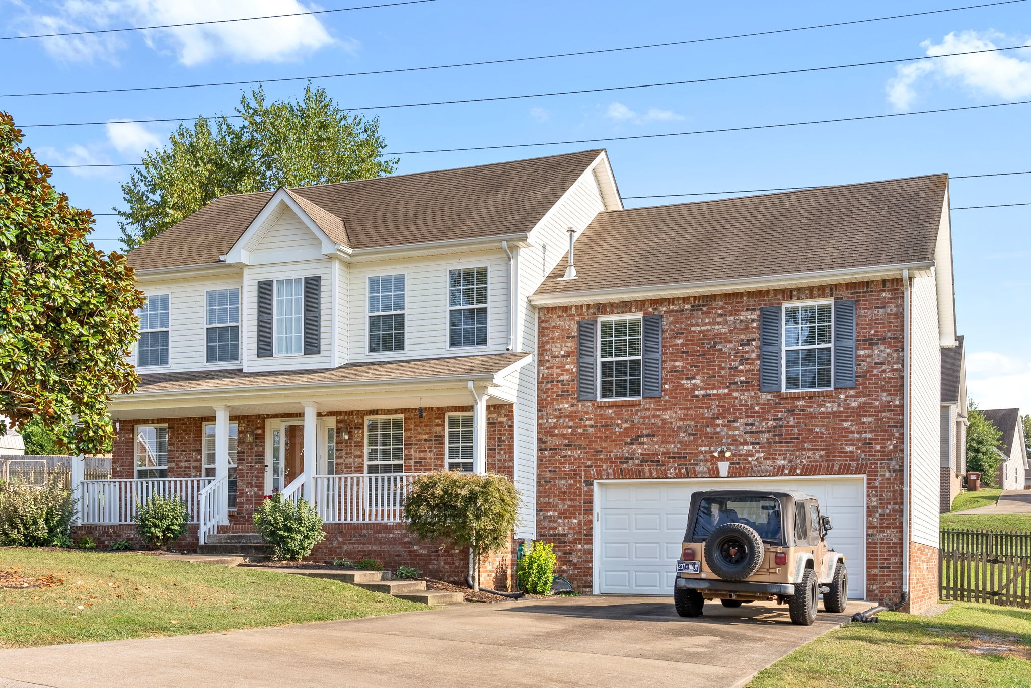 3144 Holly Pt
