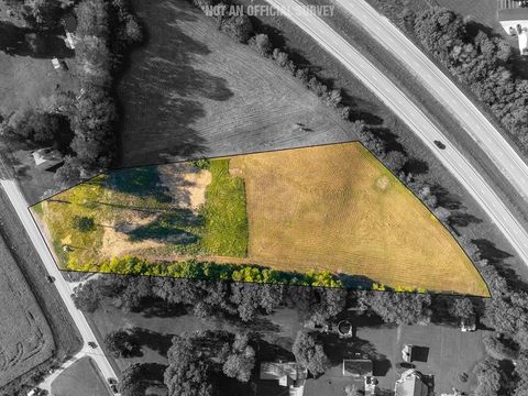 1545 Roberts Matthews Hwy Sparta TN 38583