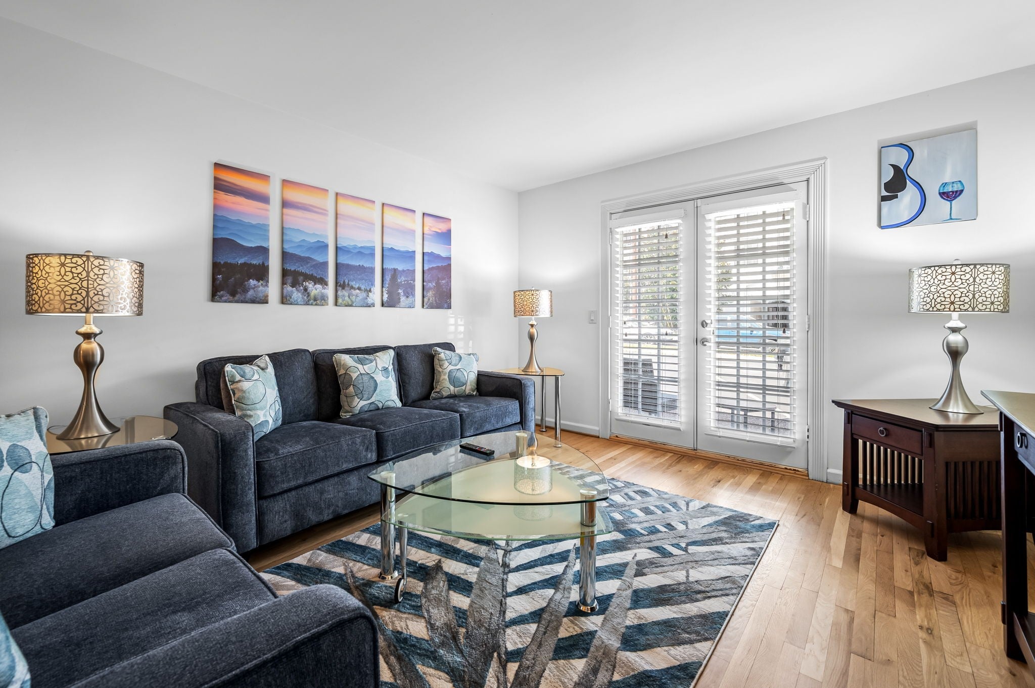 2905 Burch Ave 3