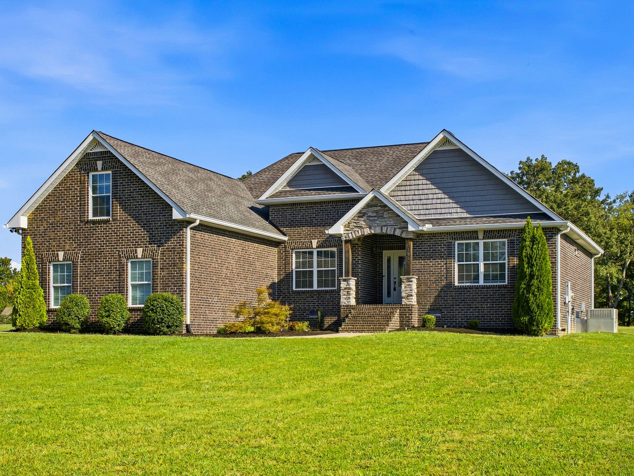 1043 Founders Ln