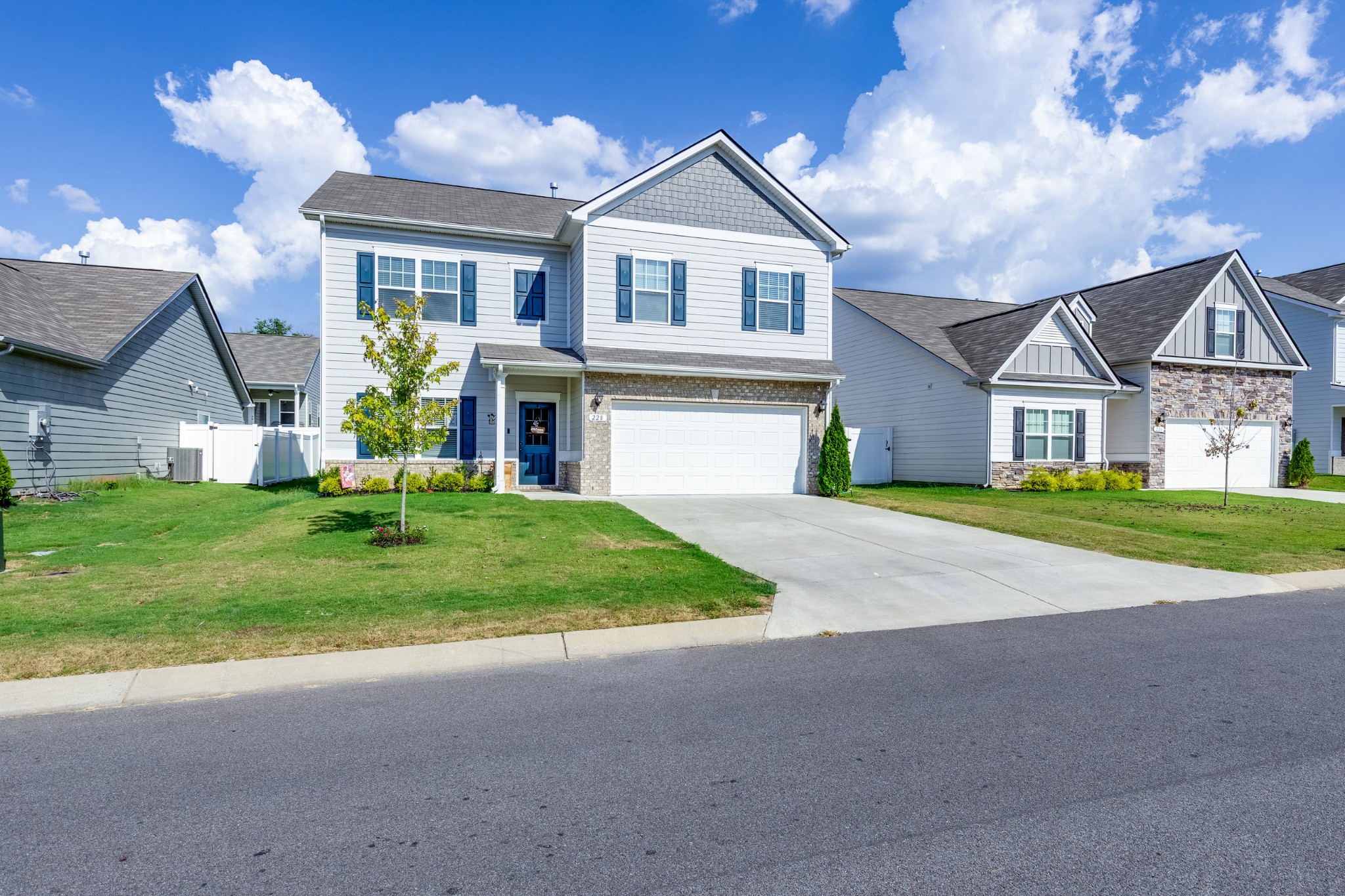 228 Stonewall Dr