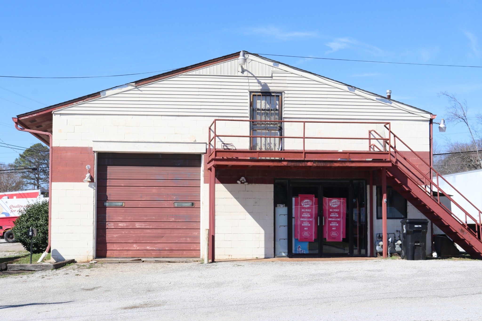 2019 S Main St