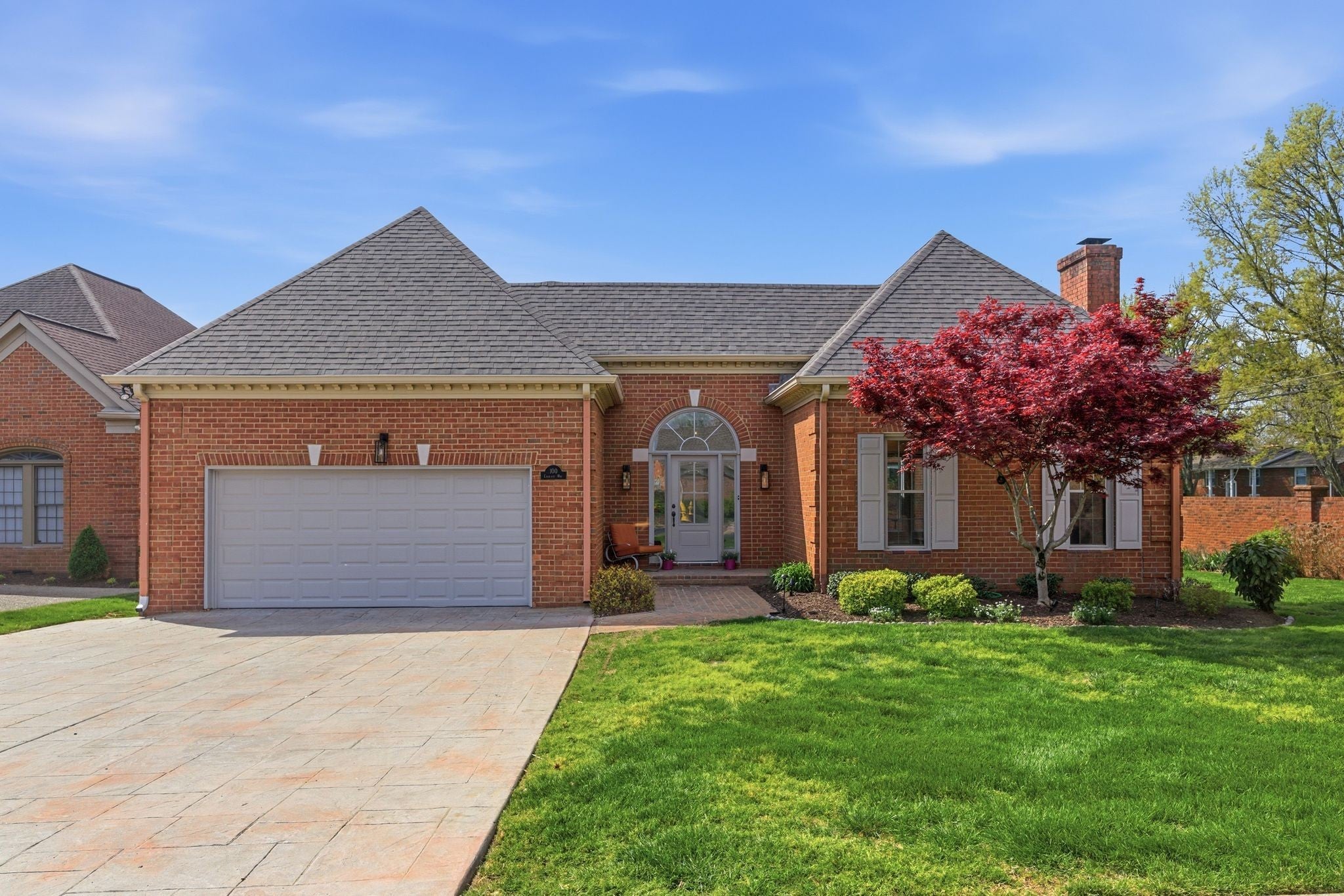 100 Carriage Way