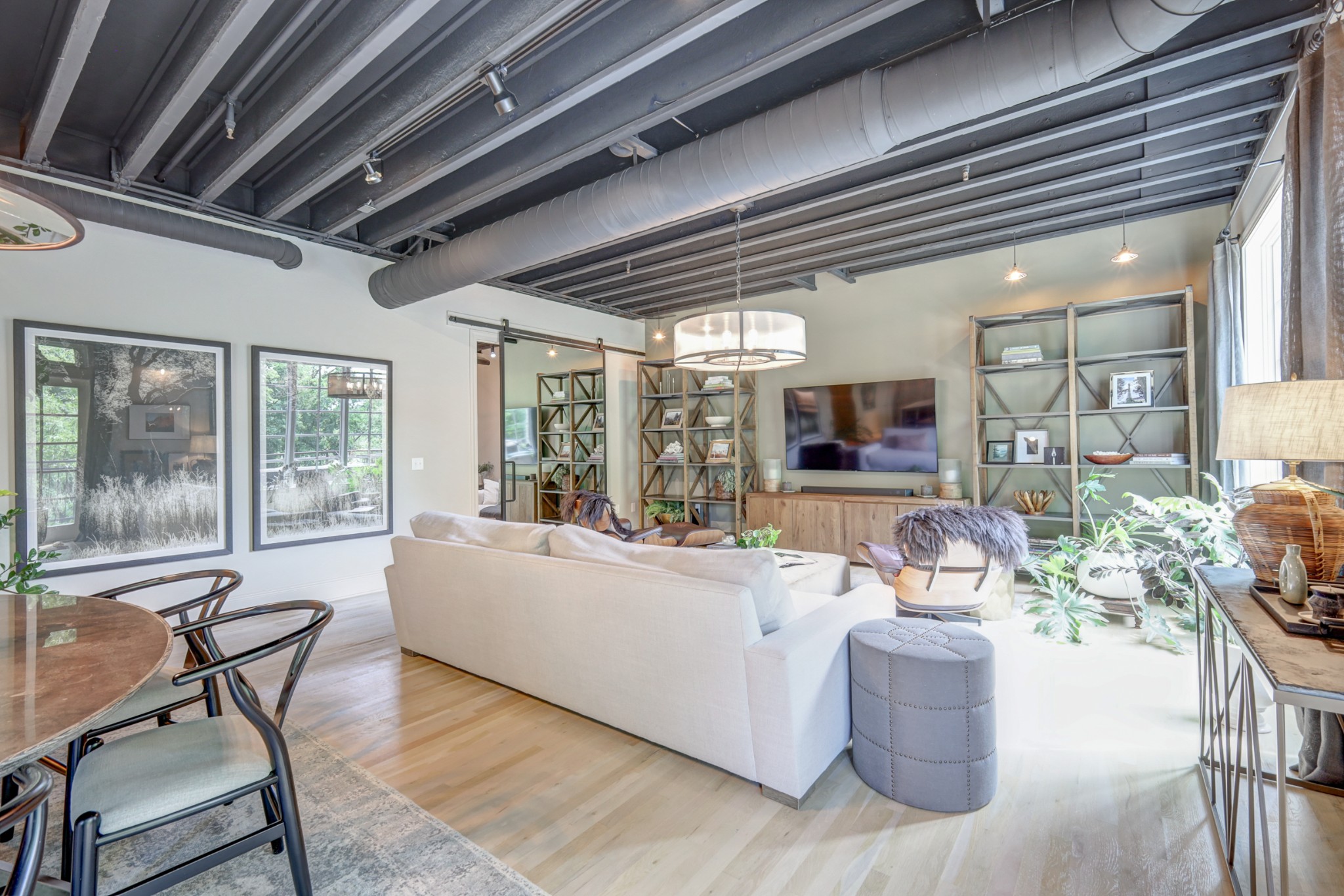 320 Liberty Pike 204