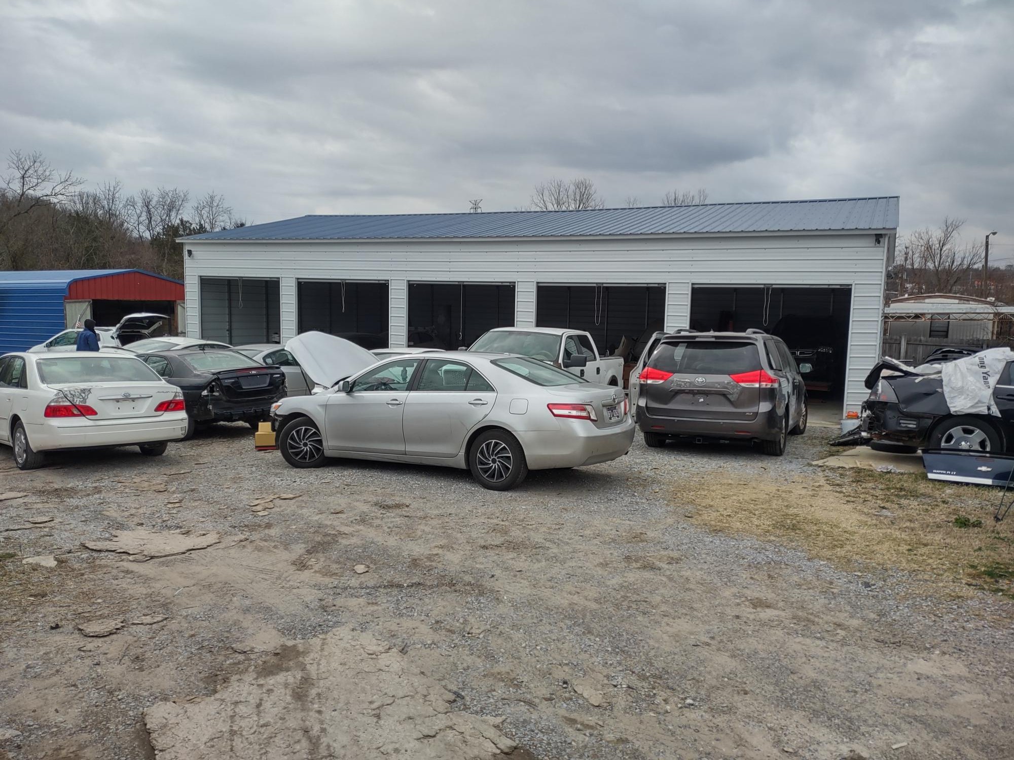 1292 S Dickerson Rd N