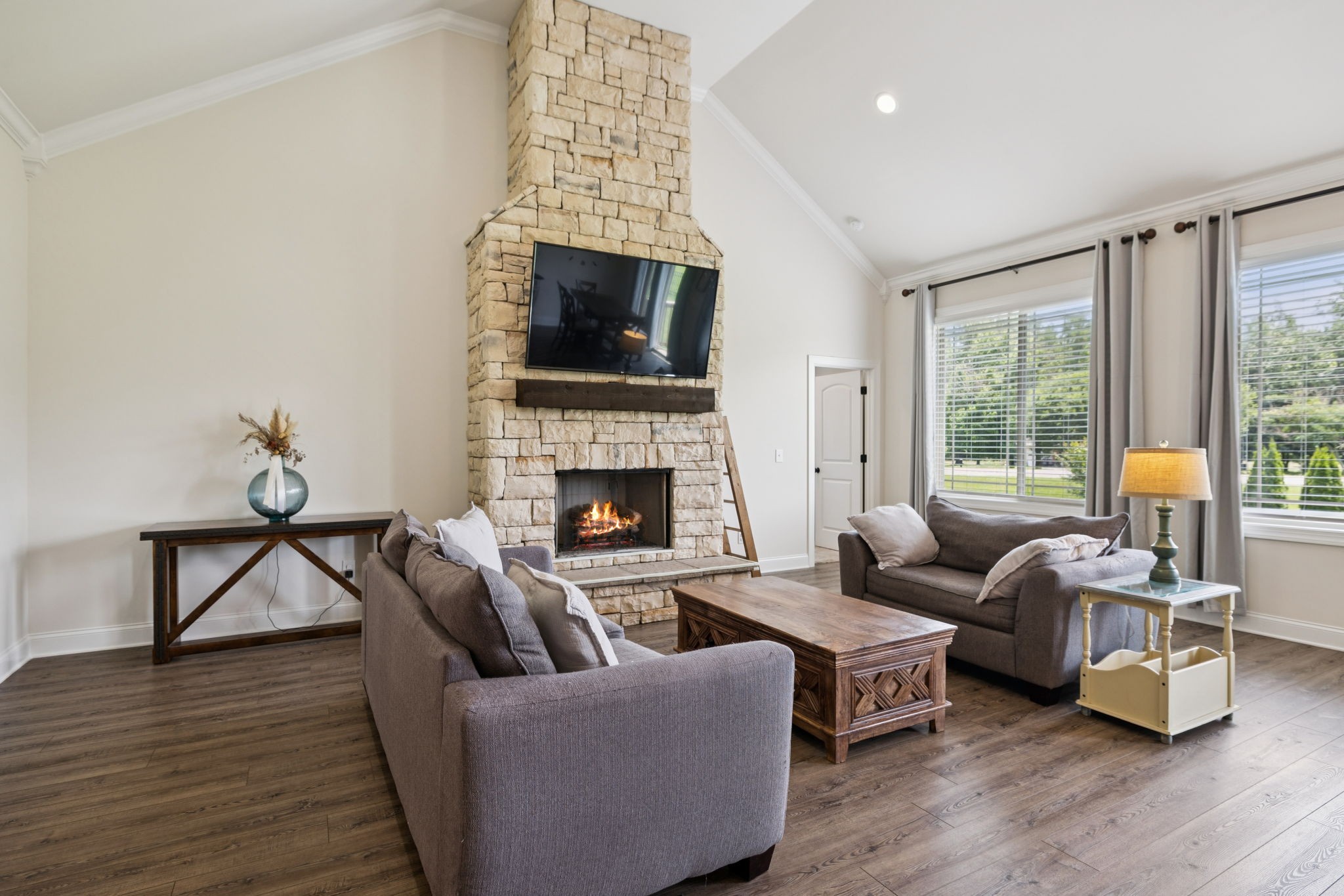 623 Josef Cir