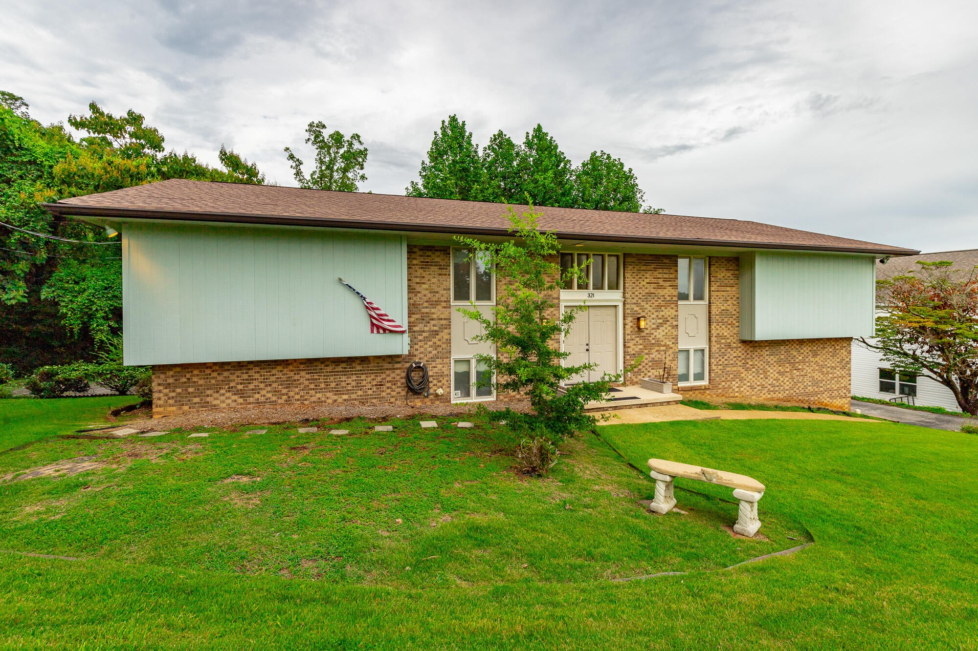 321 Brownview Drive