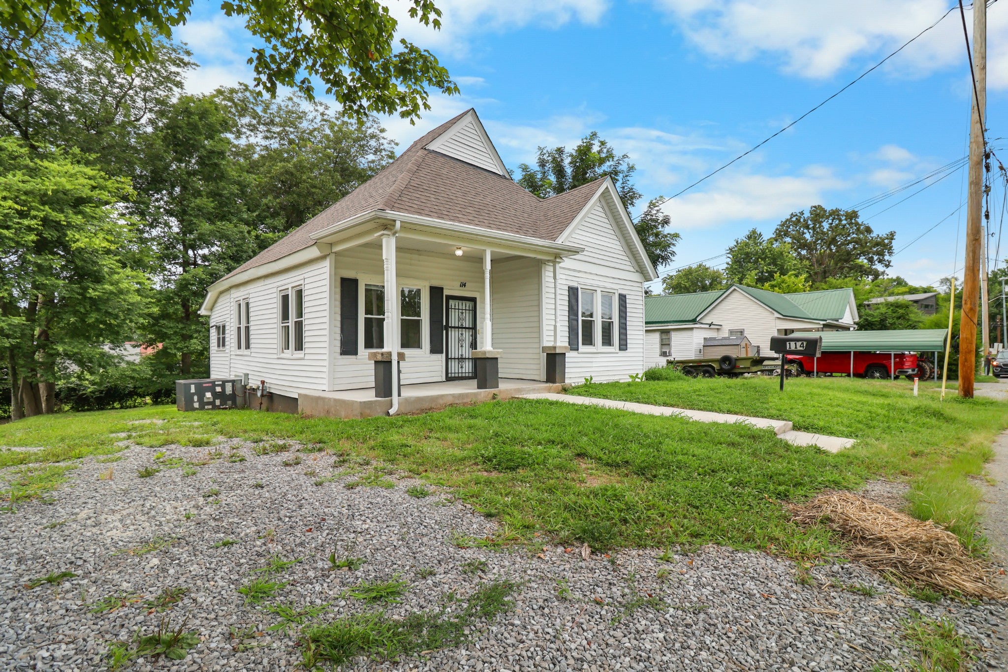 114 Emory St