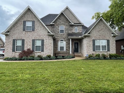 3325 Geneva Dr Murfreesboro TN 37128