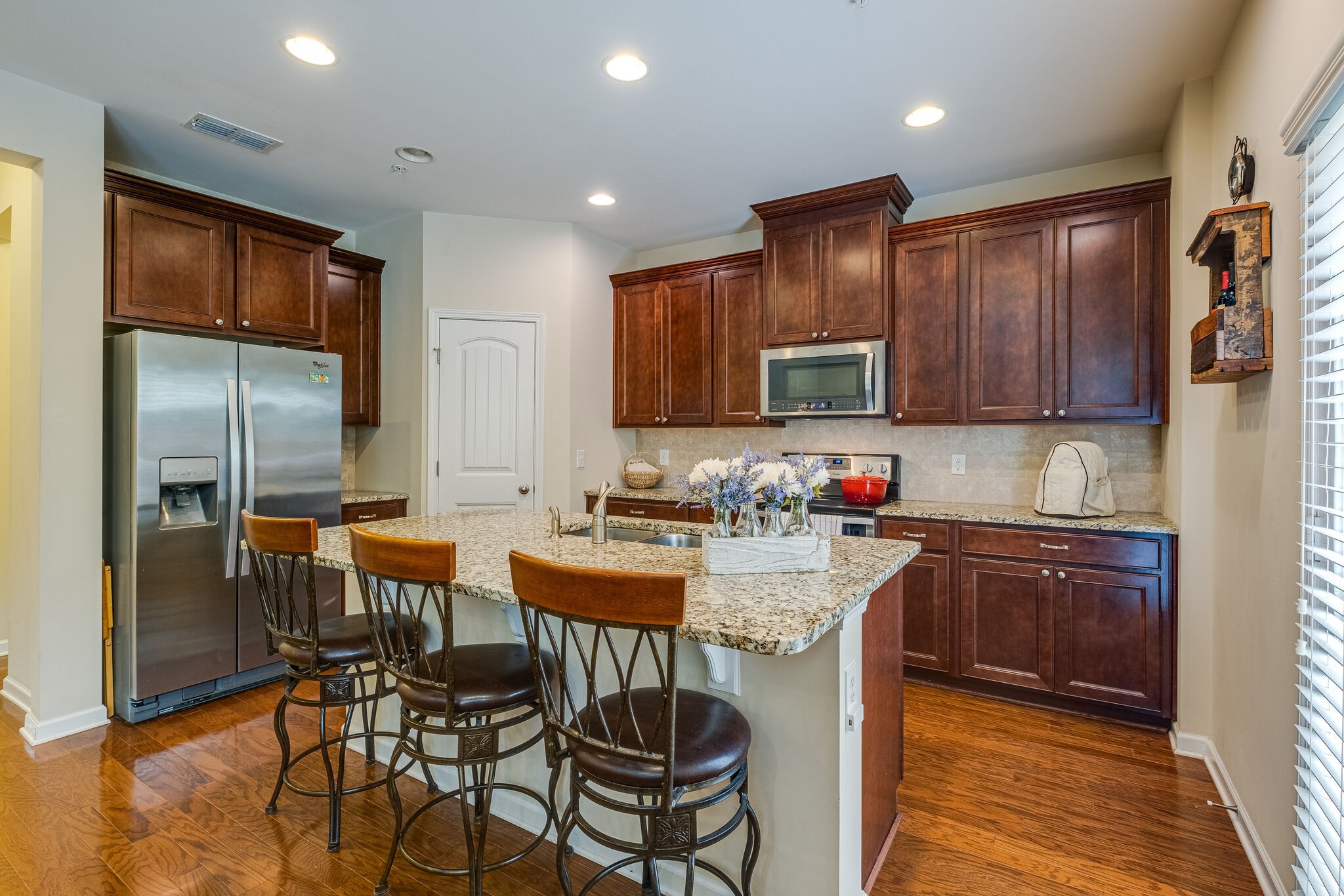 Photo 16 of 35 of 1029 Livingstone Ln townhome