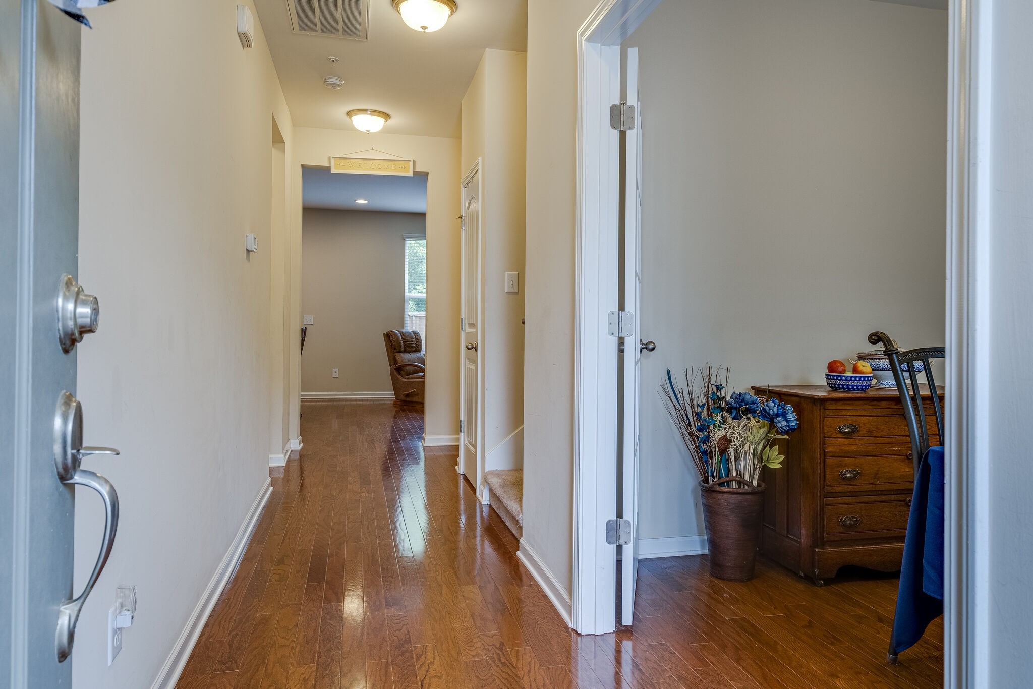 Photo 6 of 35 of 1029 Livingstone Ln townhome