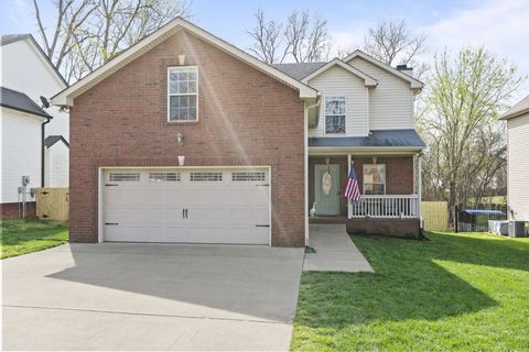 Photo of 3467 Melrose Dr, Clarksville, TN 37042 (MLS # 3168566)