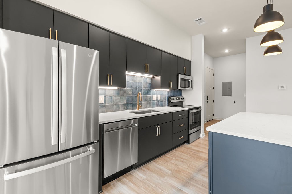 1014 16th Ave S 108
