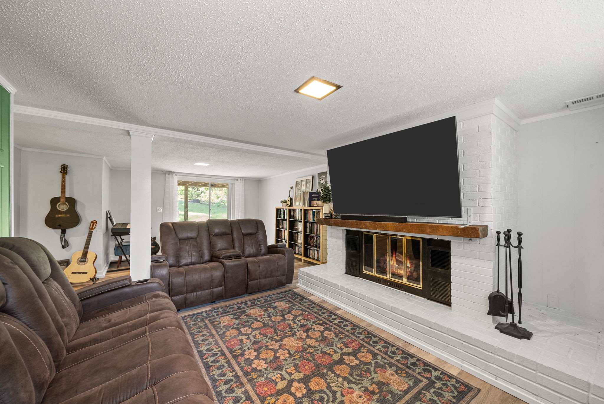 236 Slayden Cir