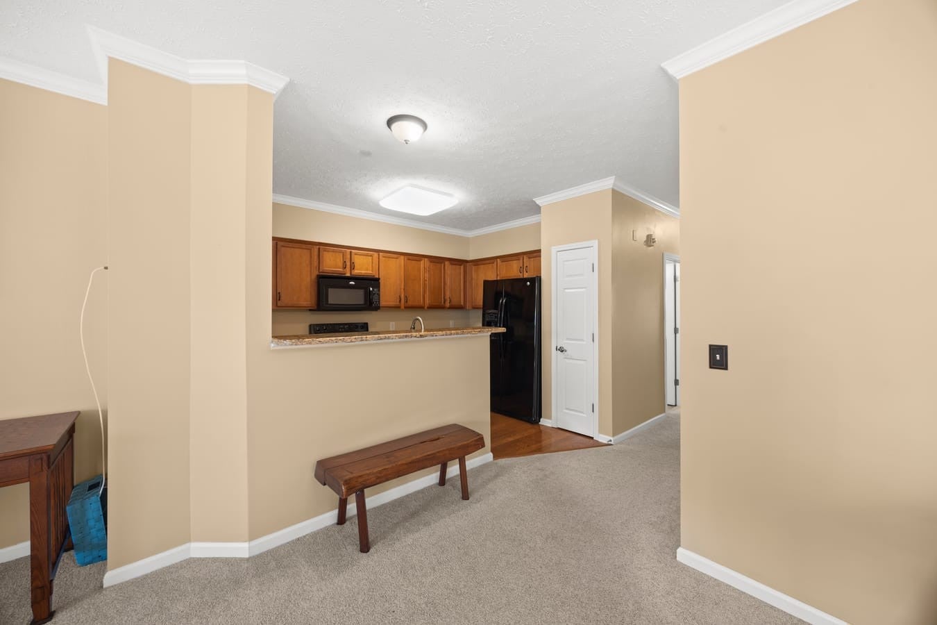 1225 Park Run Dr