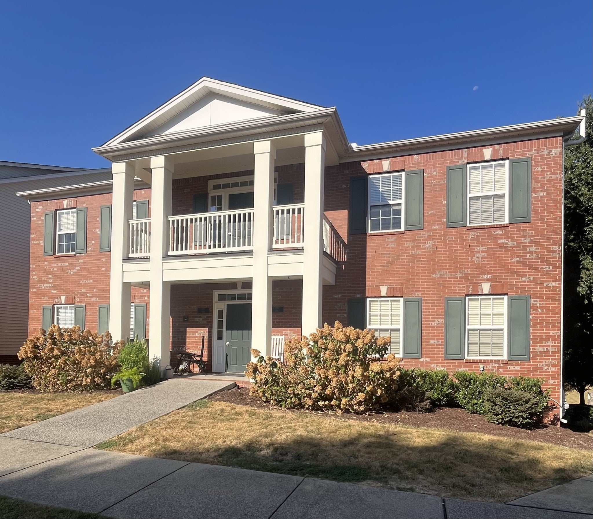 2-bed listing at 1225 Park Run Dr, Franklin