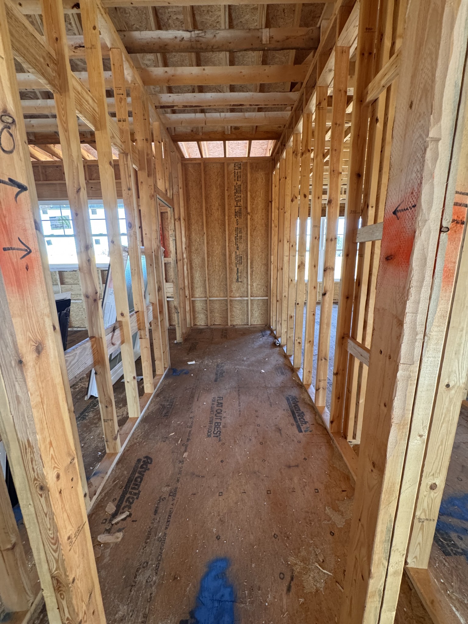 Clarksville, Tennessee 37040, United States, 3 Bedrooms Bedrooms, ,4 BathroomsBathrooms,Residential,Active,254734