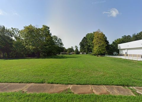 0 Church St White Bluff TN 37187