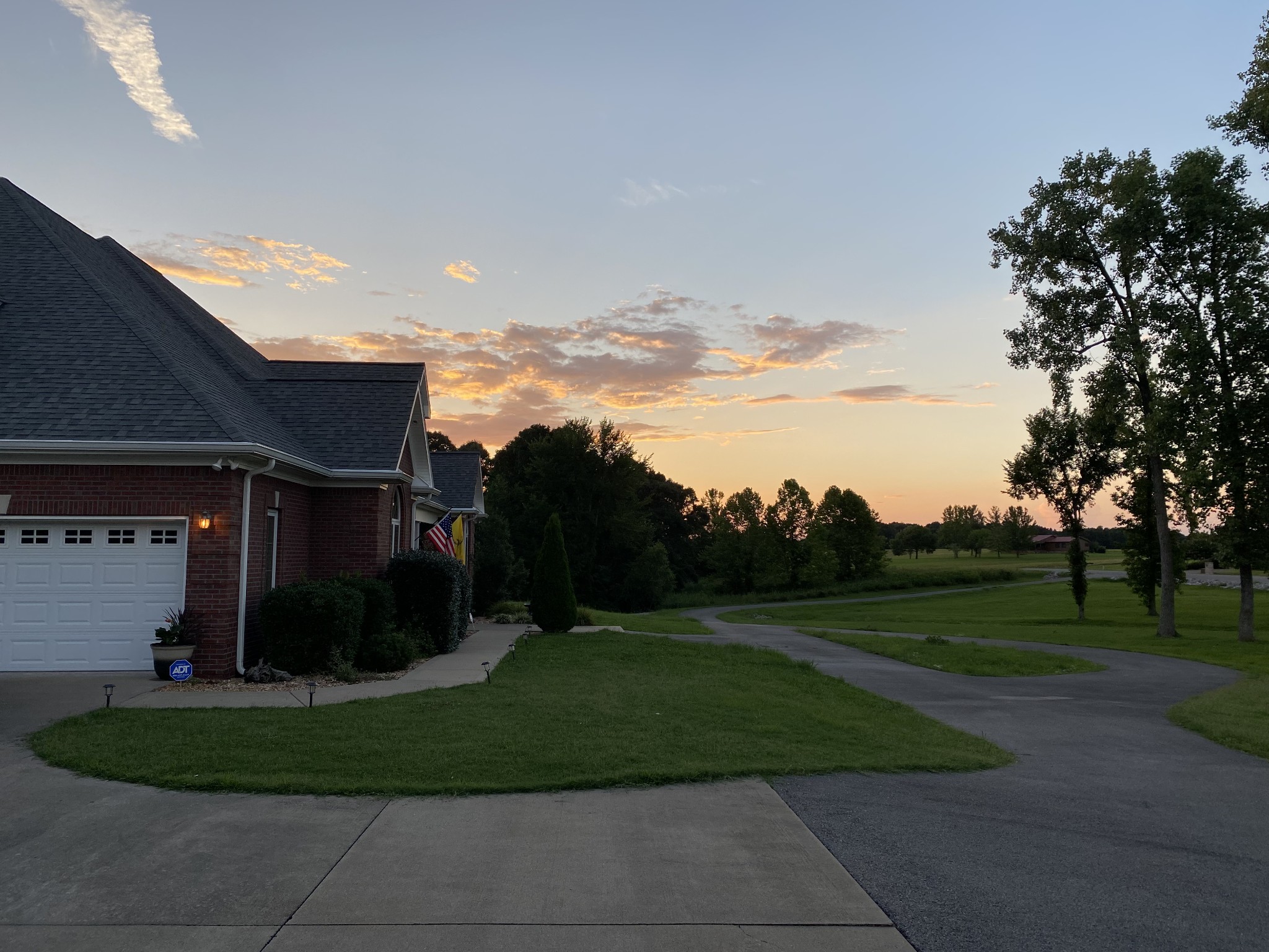 6091 Harmony Grove Rd