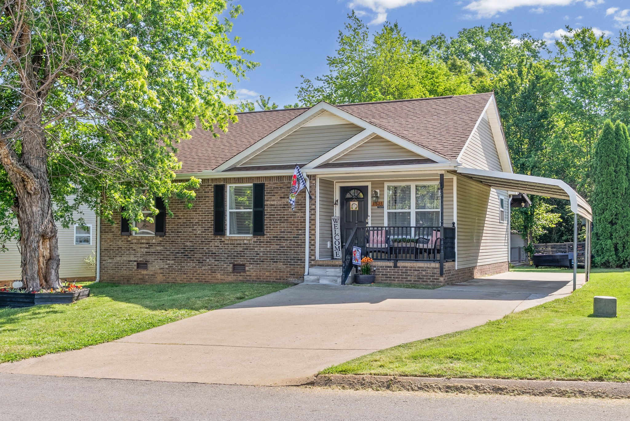 1803 Northwind Dr