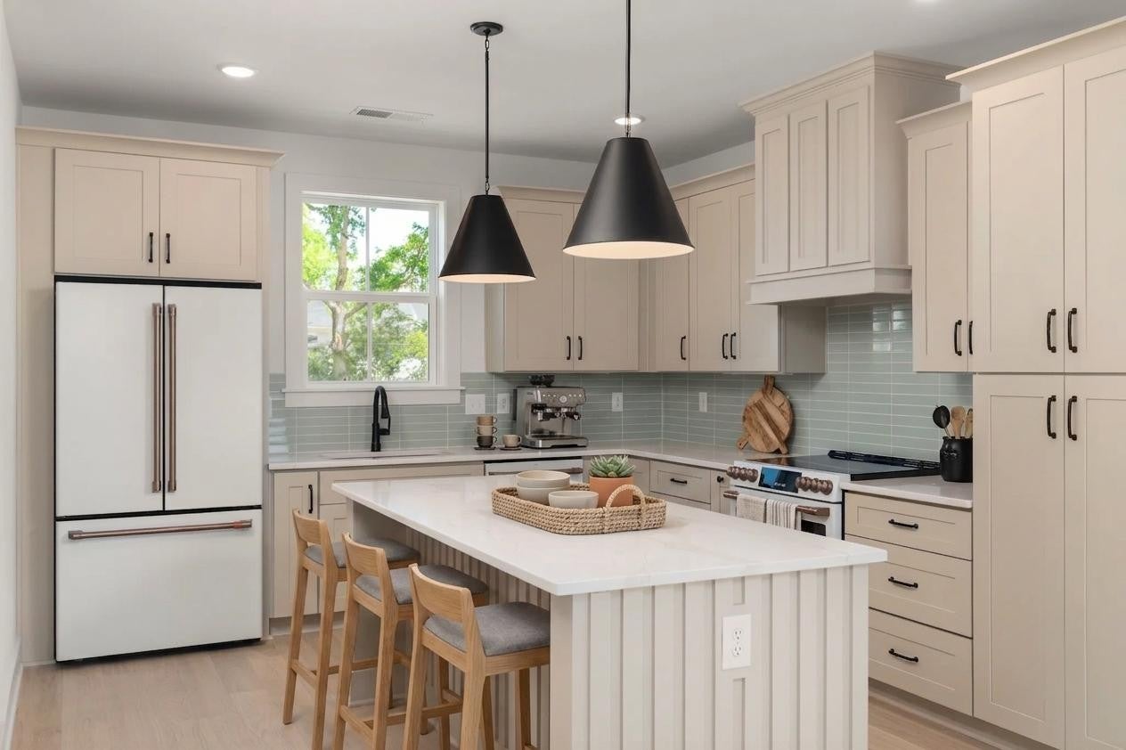 3-bed listing at 3340 Conviser Dr, Nashville